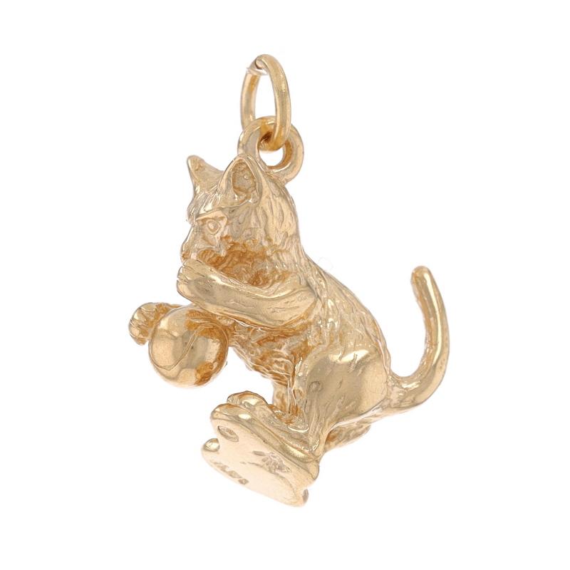 Metal Content: 14k Yellow Gold

Theme: Playful Kitten with Ball, Pet Feline
Features: Textured Detailing

Measurements

Tall (from stationary bail): 25/32