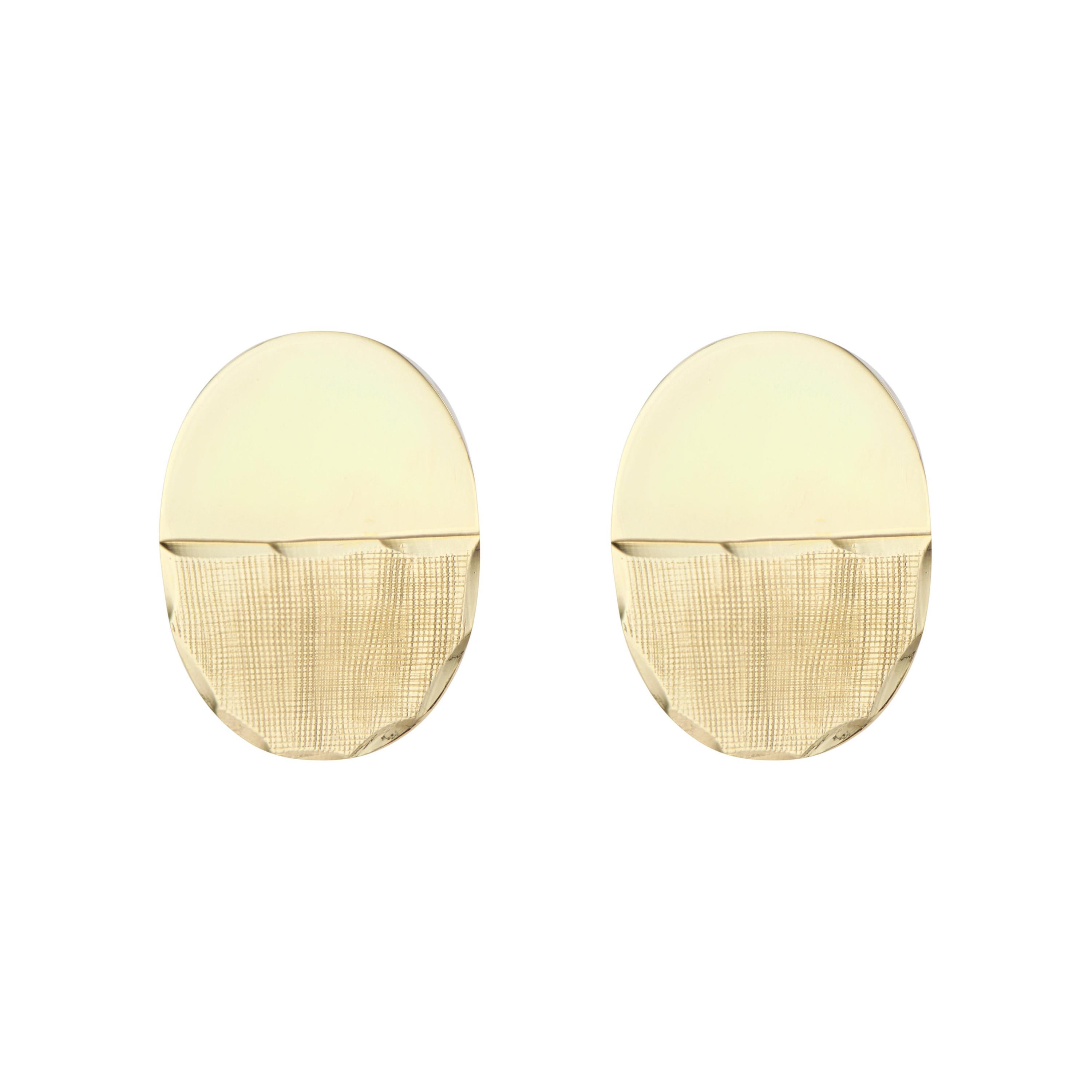 Yellow Gold Polished Textured Cufflinks For Sale