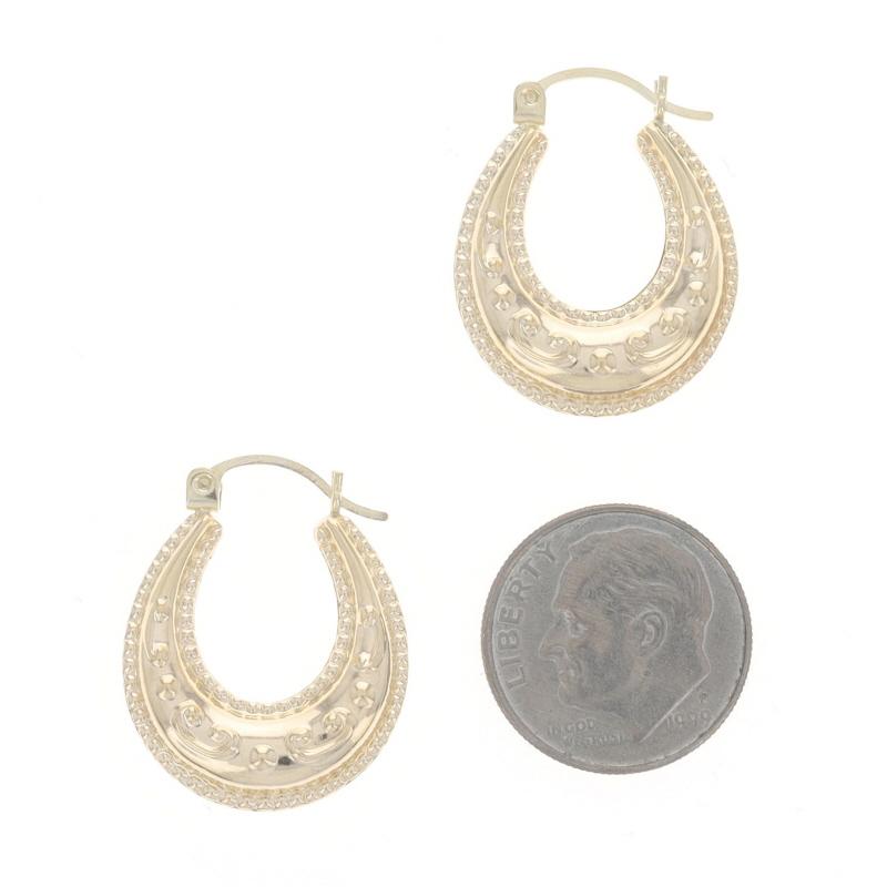 Boucles d'oreilles en or jaune 14k à festons et à grains percés Pour femmes en vente