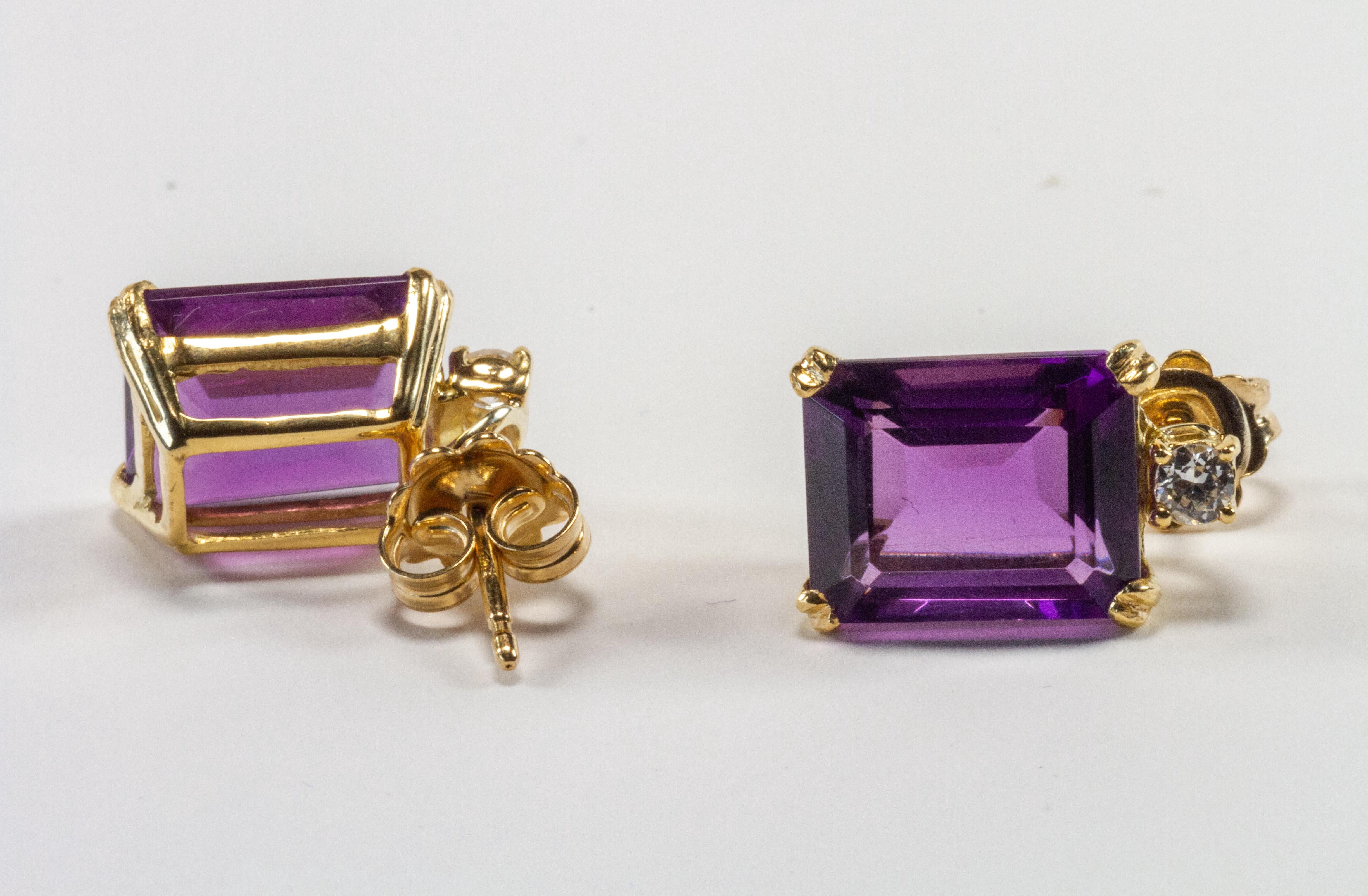 Yellow Gold 18k Purple Amethyst and Diamond Earrings For Sale 1