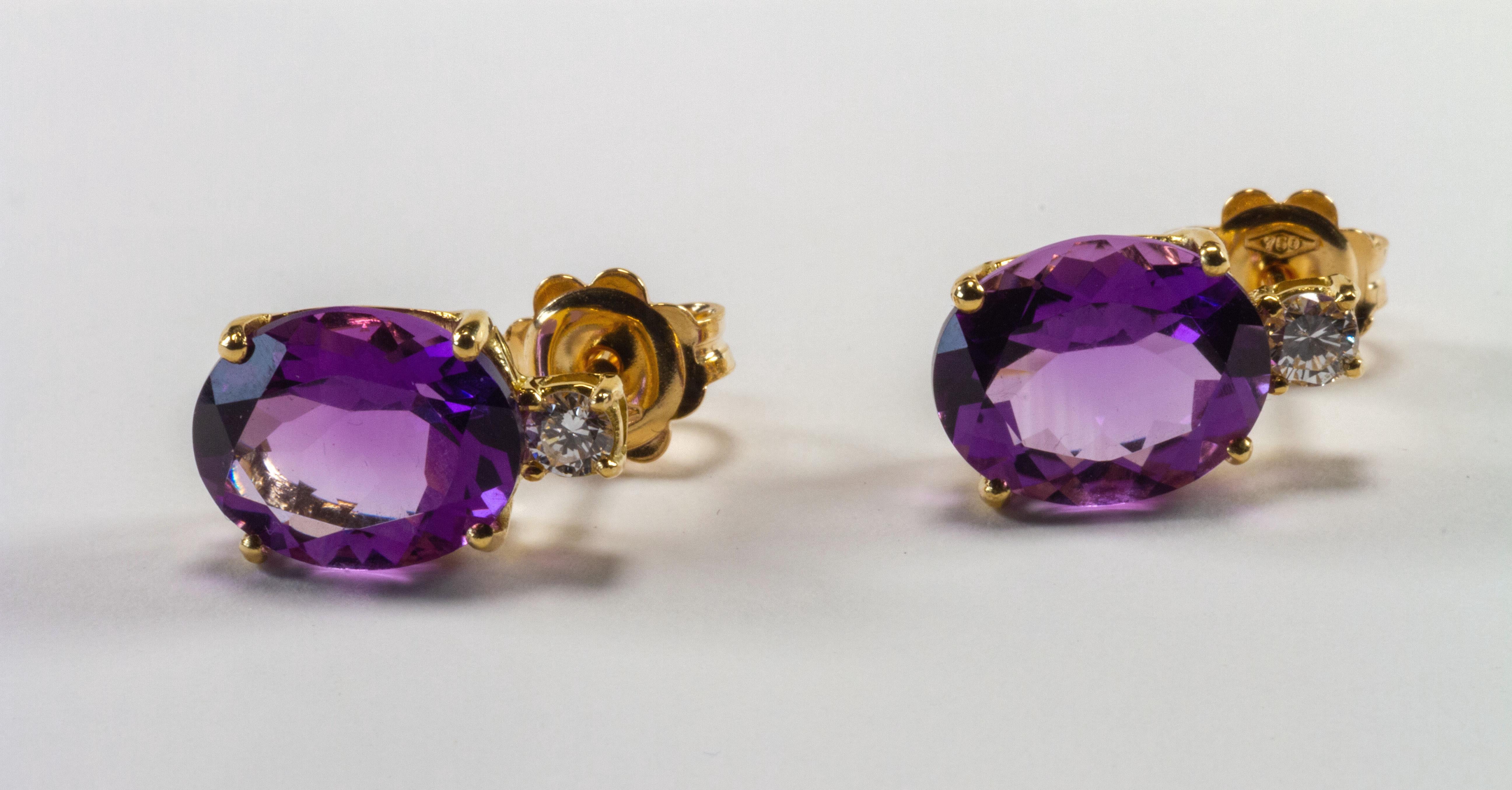 Modern Yellow Gold 18k Purple Oval Amethyst and Diamond Earrings For Sale