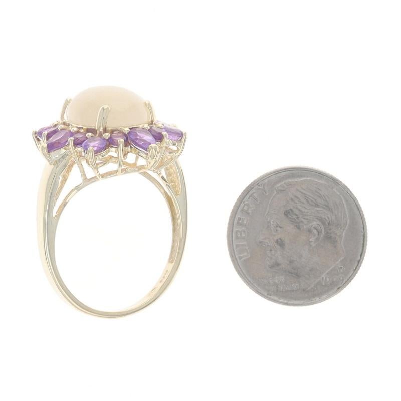 Anello aureola in quarzo e ametista in oro giallo 14k con cabochon ovale 5,16ctw Fiore in vendita 1