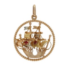 Or jaune Red Enamel Galleon Ship Pendentif - 800 Sailing Vessel Maltese Cross