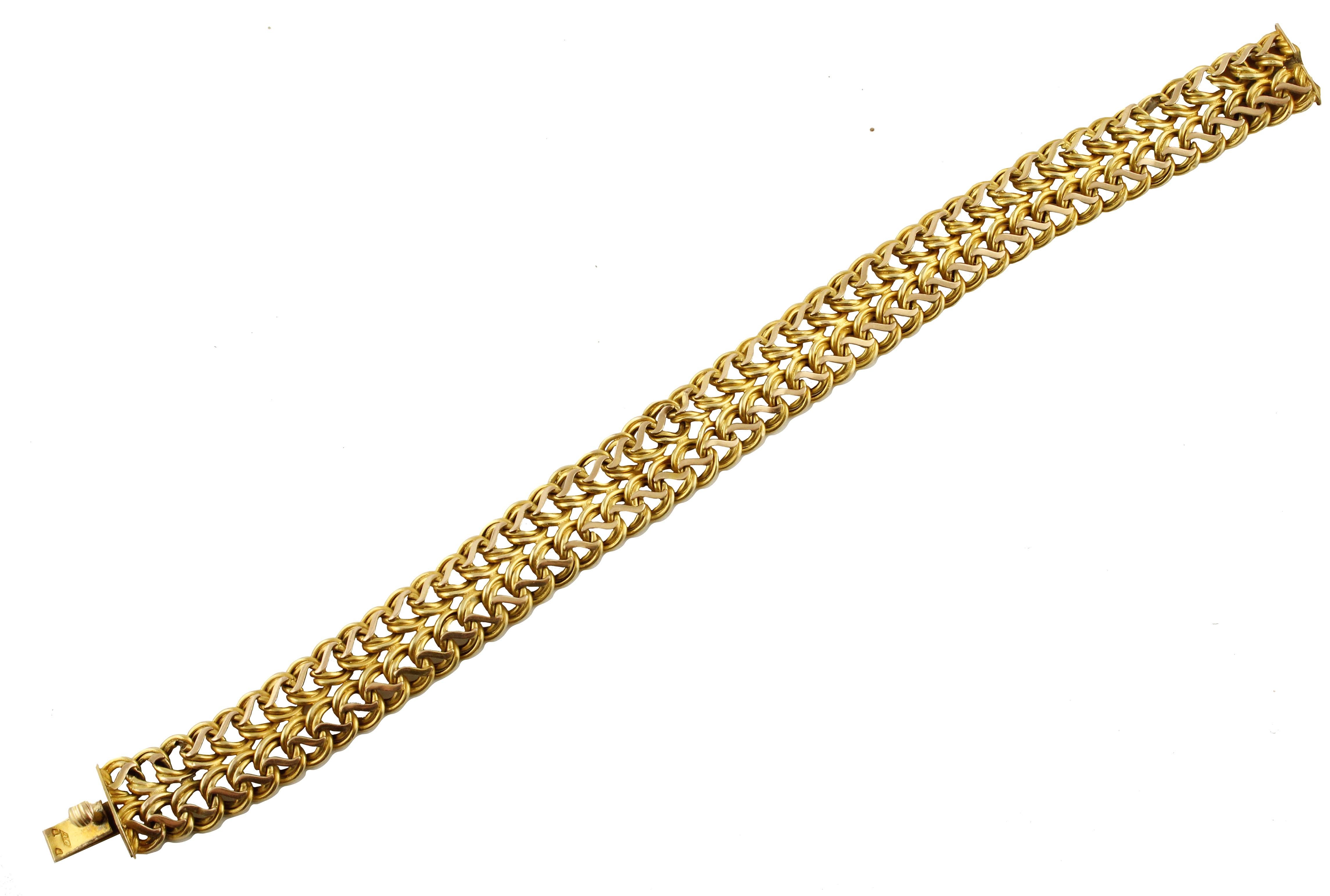Elegan and light 9K yellow gold retrò bracelet composed of amazing interweaving structure
Total Weight 11.80 g
R.F *chc
Length 20 cm 
Width 1.4 cm 

For any enquires, please contact the seller through the message center.


