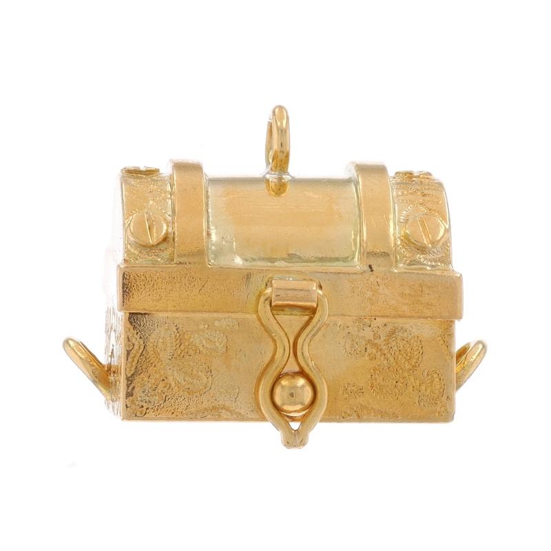 Era: Retro

Metal Content: 14k Yellow Gold

Theme: Hope Chest
Features: Opens & Textured Exterior Detailing

Measurements

Tall (from stationary bail): 5/8