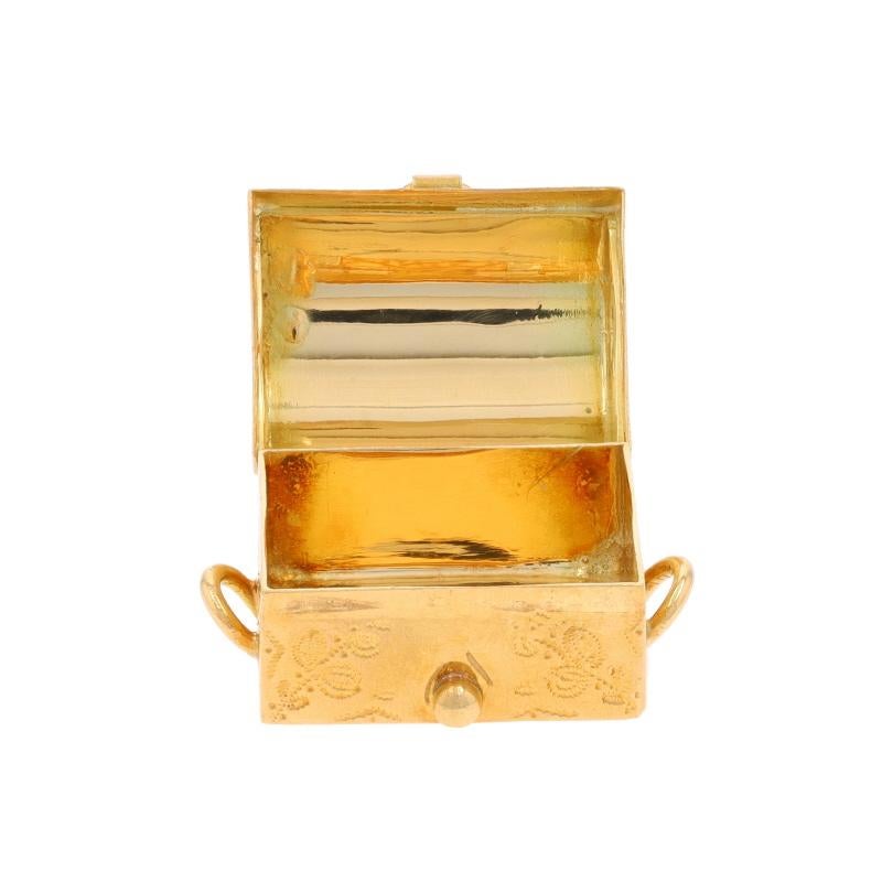 Donna Yellow Gold Retro Hope Chest Charm - 14k Opens in vendita