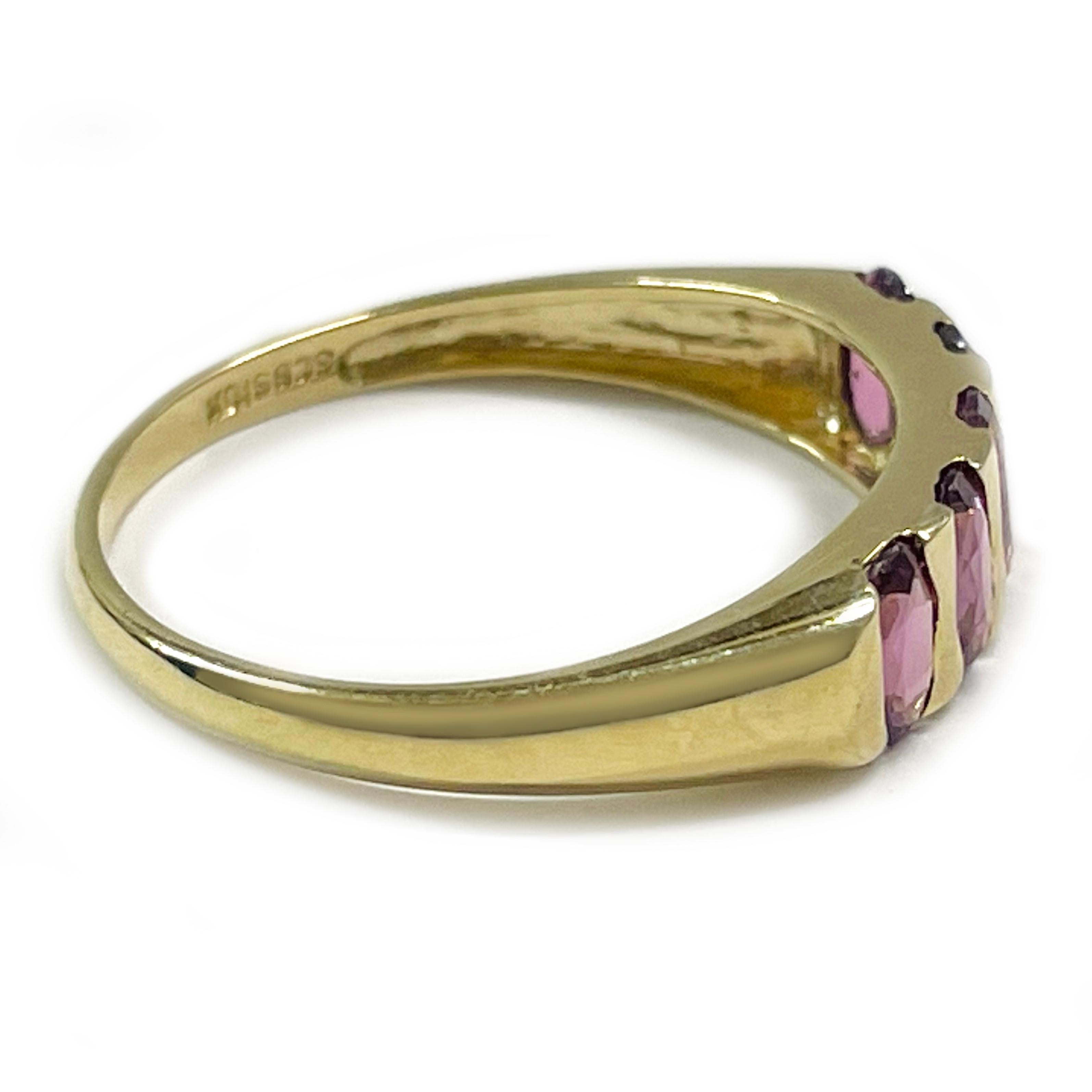 Retro Yellow Gold Rhodolite Garnet Ring For Sale
