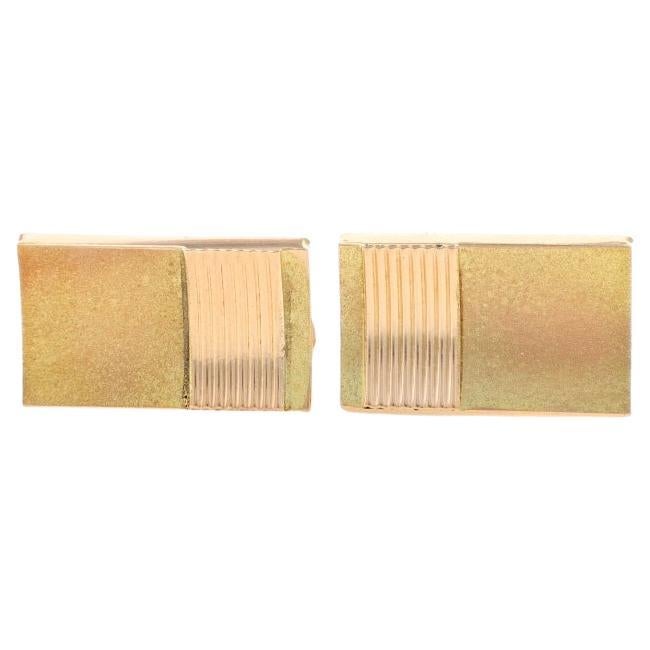 Yellow Gold Ribbed Rectangle Men's Cufflinks - 14k Geometric For Sale