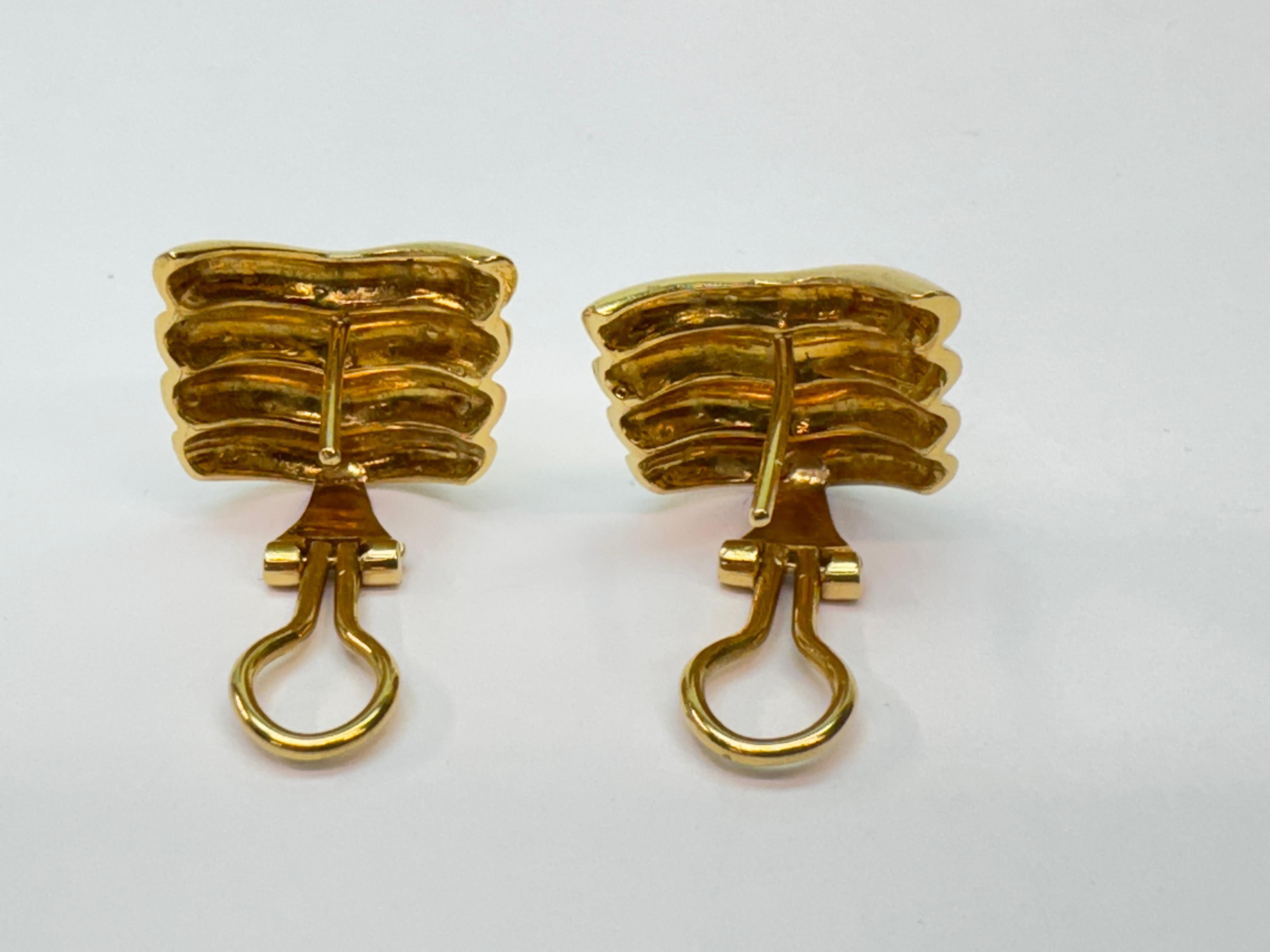 Yellow Gold Ridged Chevron Earrings For Sale 1