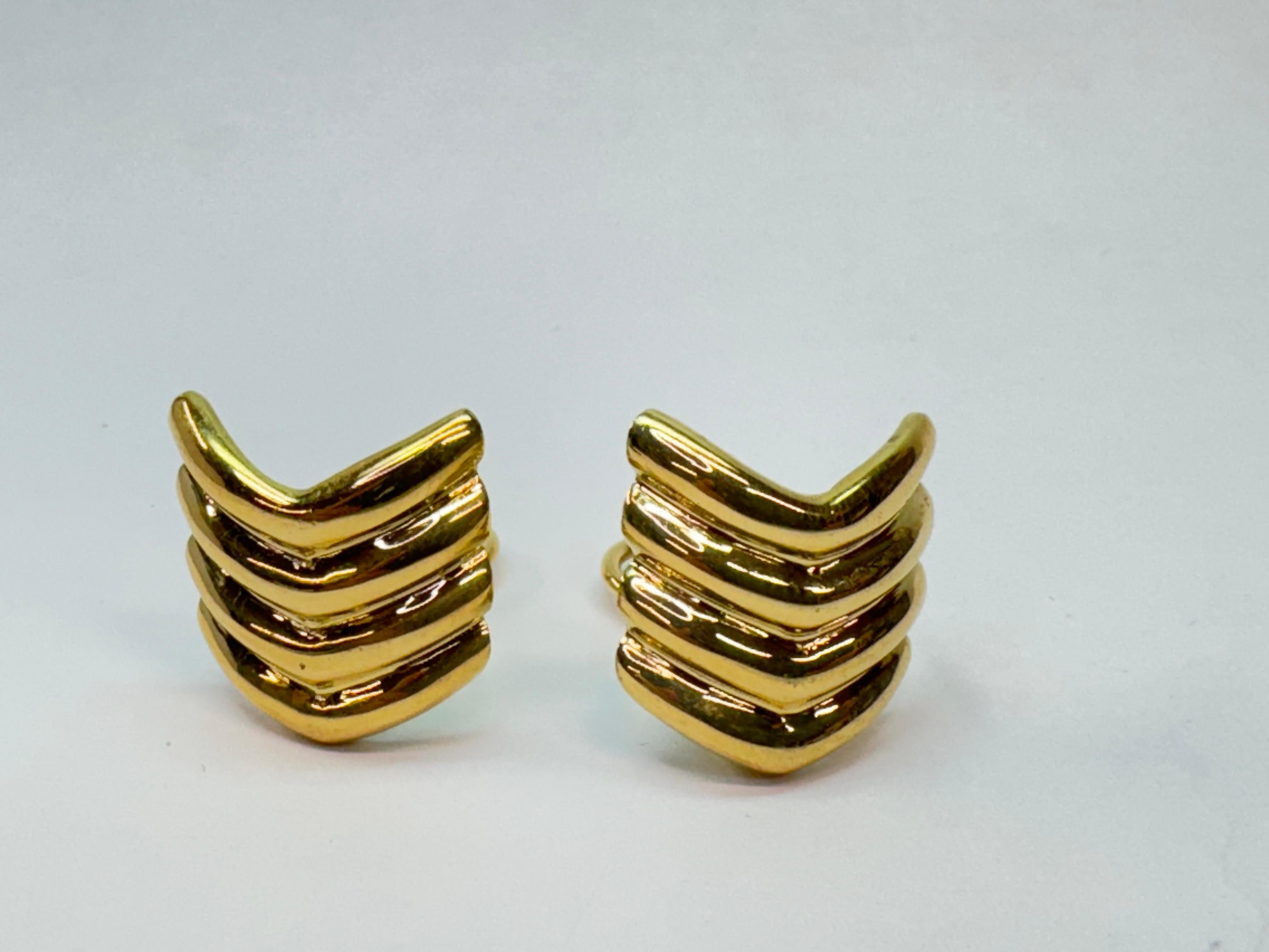 Yellow Gold Ridged Chevron Earrings For Sale 3