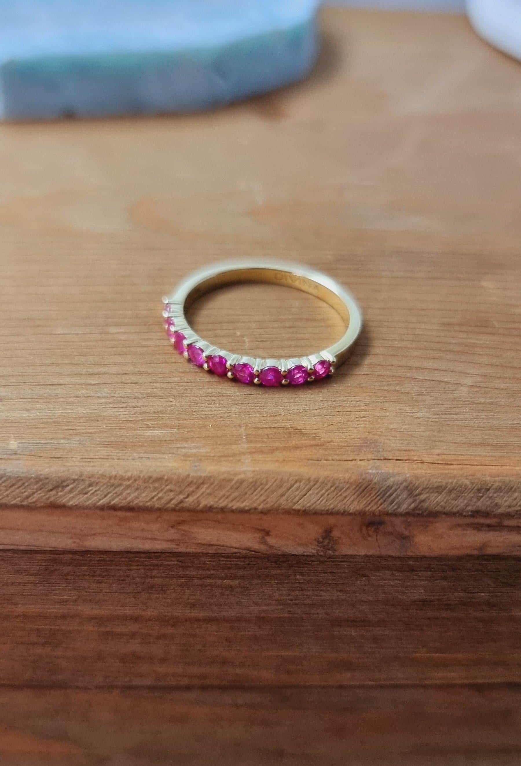 Yellow Gold Ring Band with Round Natural Rubies in Half Shank Arrangement For Sale 1