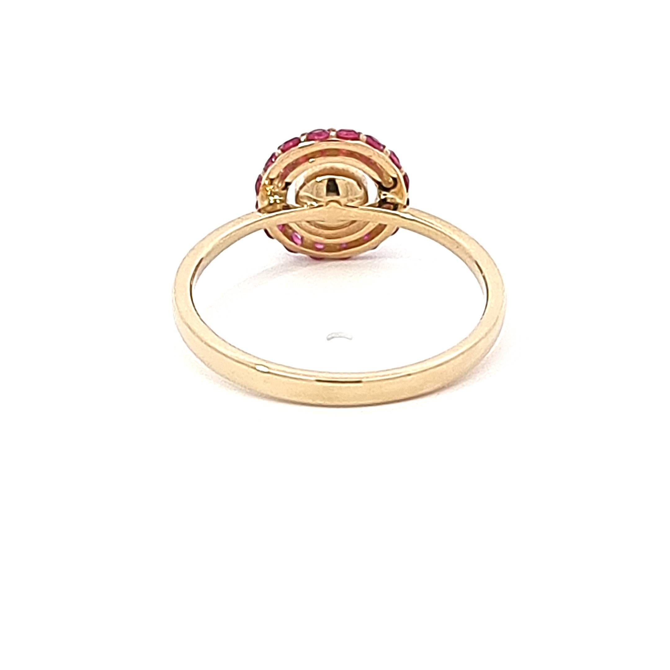 Yellow Gold Ring in 14K with Cabochon Blue Sapphire and Round Rubies In New Condition For Sale In ประเวศ, TH