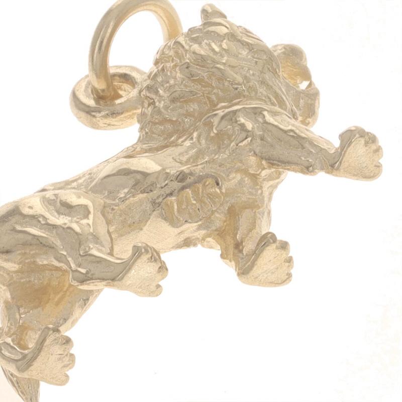 Women's or Men's Yellow Gold Roaring Lion Charm - 14k Big Cat King of the Jungle For Sale