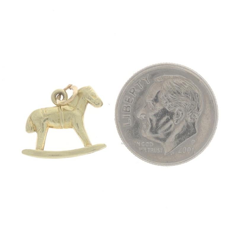 Yellow Gold Rocking Horse Charm - 14k Classic Childhood Toy In Excellent Condition For Sale In Greensboro, NC
