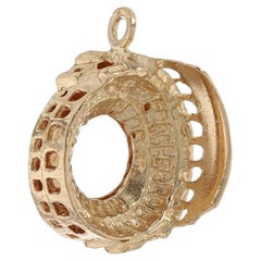 Yellow Gold Roman Colosseum Charm - 18k Flavian Amphitheatre Rome, Italy Pendant