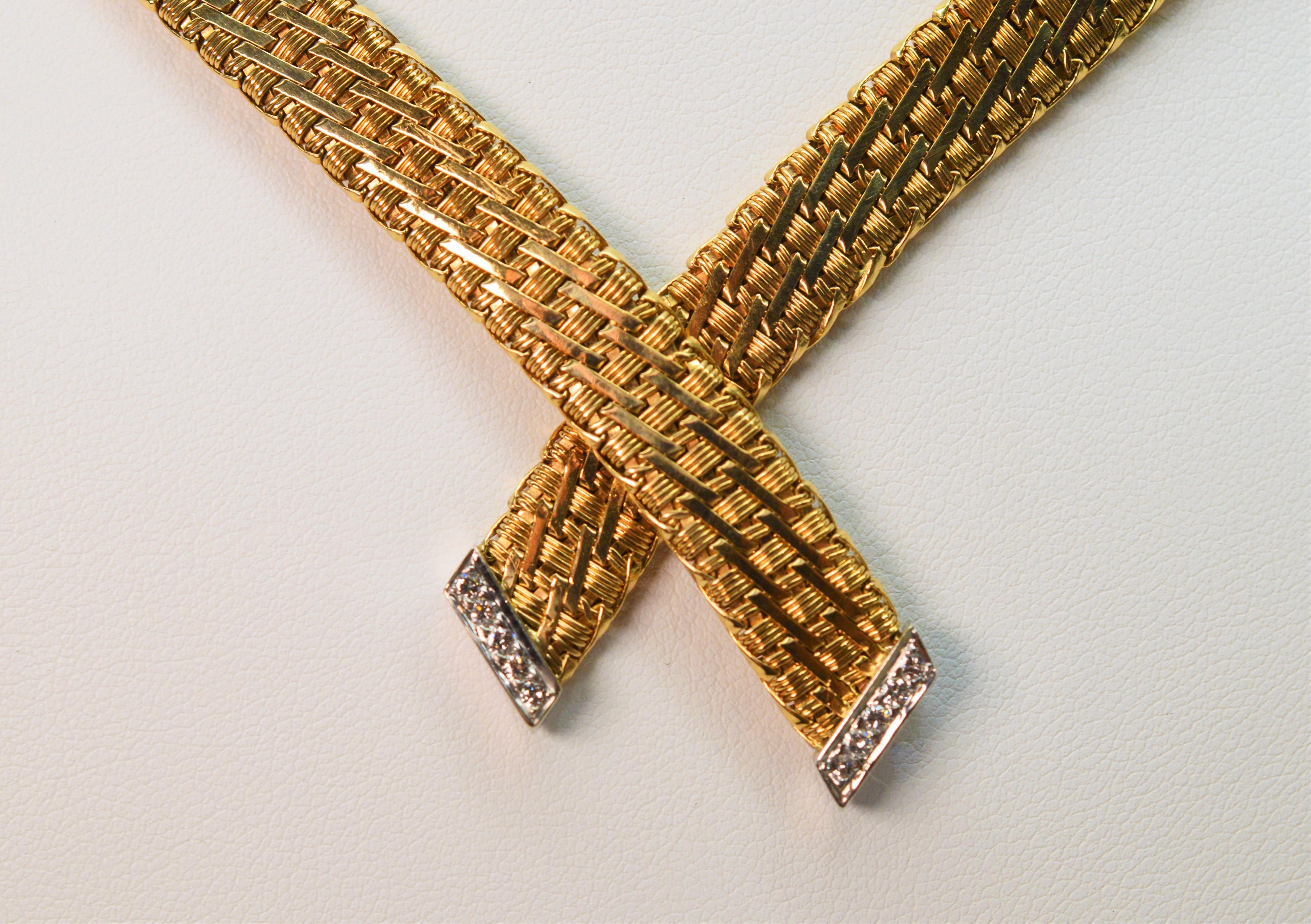 Gelbgold Seil Schleife Krawatte Choker Halskette mit Diamant Weißgold Akzente im Angebot 3