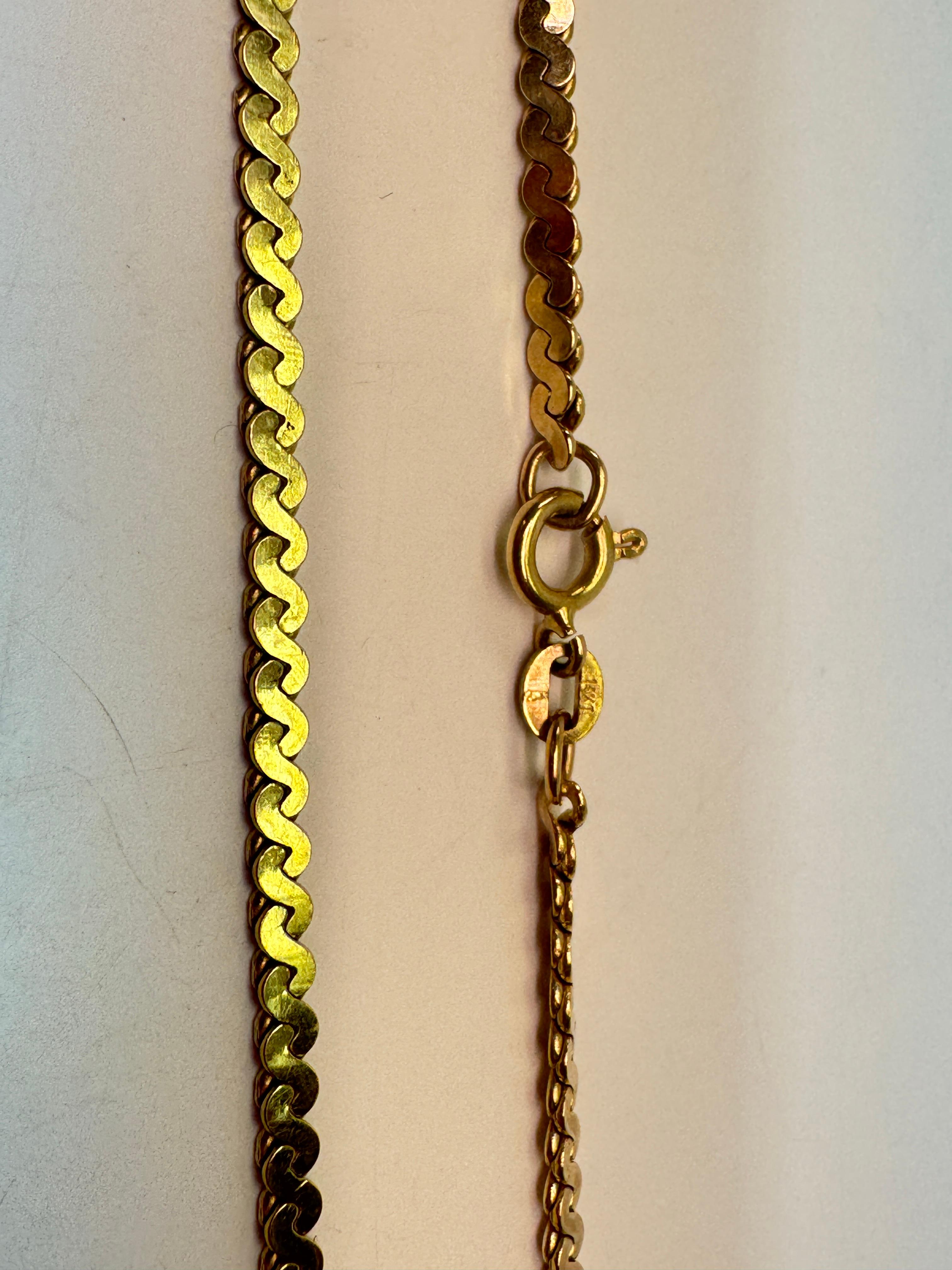 Collier serpentin en or jaune, style corde en vente 1