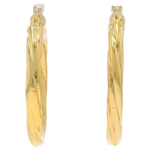 Boucles d'oreilles torsadées en or jaune - 14k percées en vente