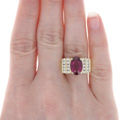 Yellow Gold Rubellite Tourmaline and Diamond Ring, 18 Karat Oval Cut 3.50 Carat