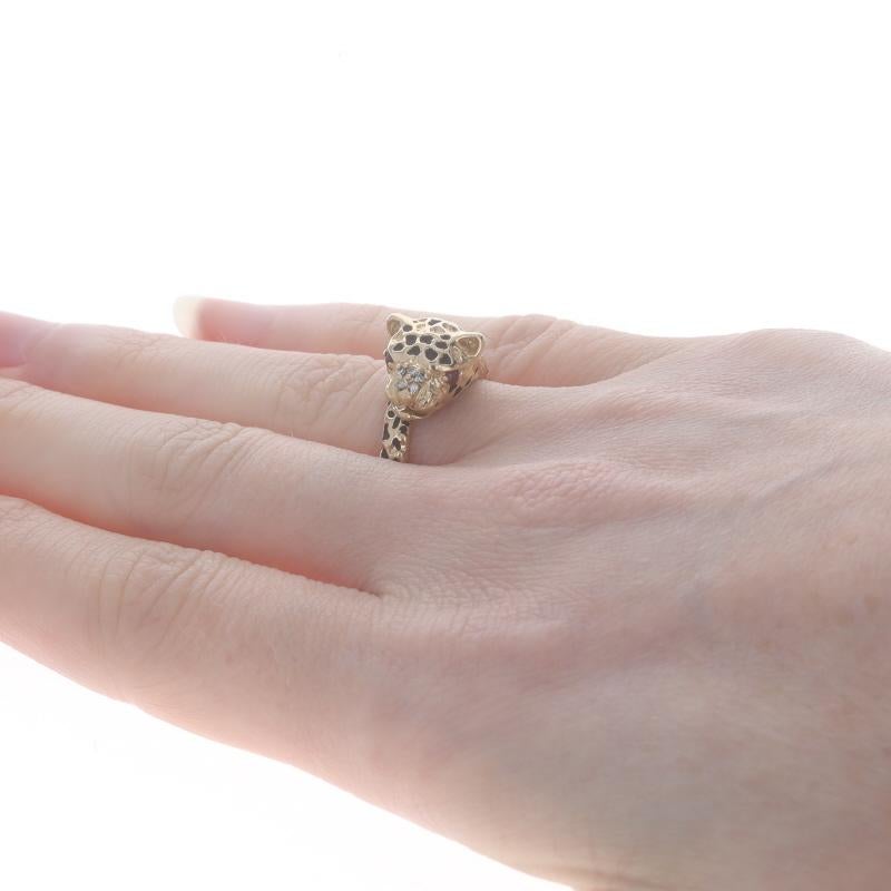 Donna Anello bypass con diamante e rubino in oro giallo - 14k Round .10ctw Big Cat in vendita