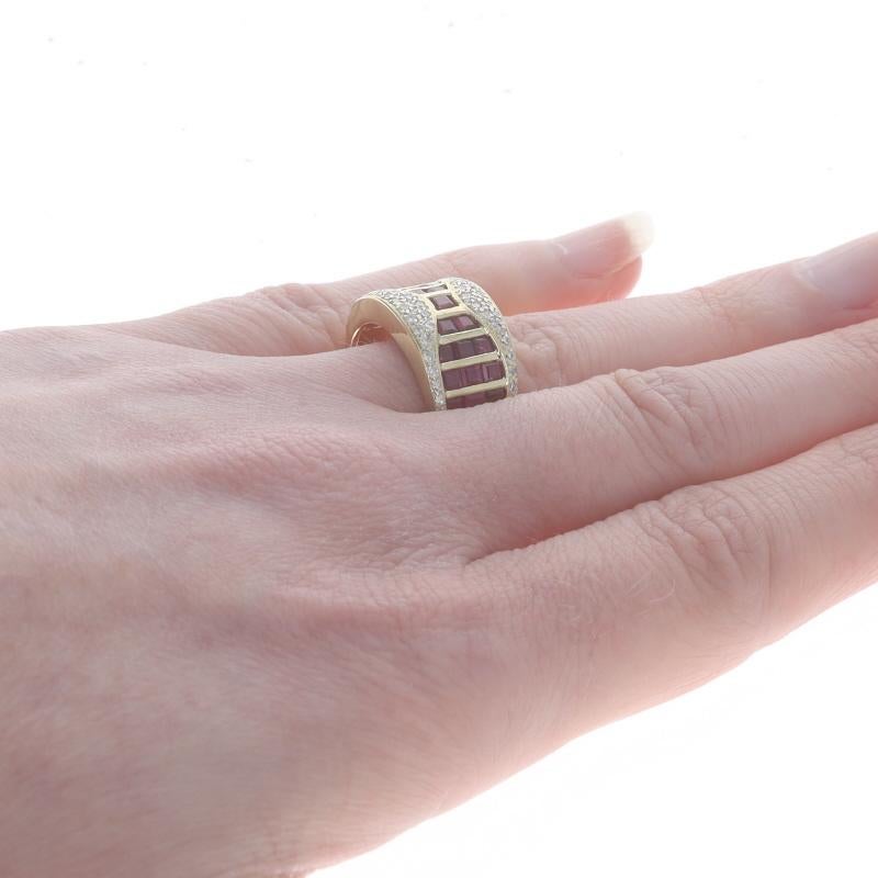 Women's Yellow Gold Ruby Diamond Cluster Cocktail Band - 18k Square 1.80ctw Ring Sz 7 For Sale
