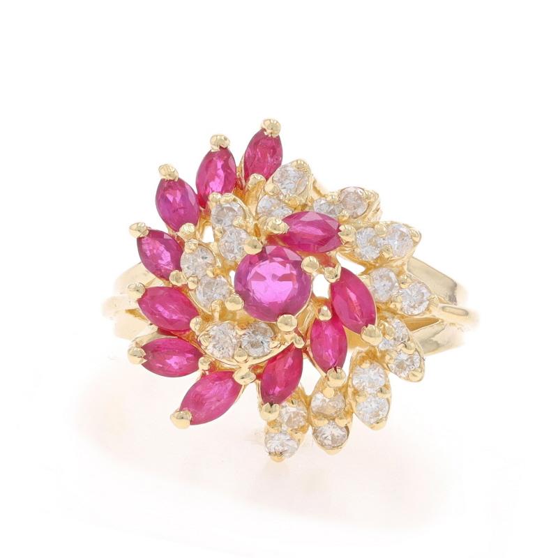 Taille : 5 3/4
Frais de taille : Up&Up 3 tailles pour $60 ou Down 1 taille pour $40

Contenu du métal : Or jaune 14k

Informations sur les pierres

Rubis naturel
Traitement : Chauffage
Carat(s) : .85ctw
Taille : Marquise et ronde
Couleur : rouge