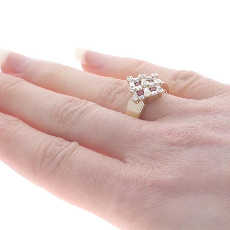 Yellow Gold Ruby & Diamond Cluster Halo Cocktail Ring 18k Sq 1.17ctw Lattice Sz7 In New Condition For Sale In Greensboro, NC