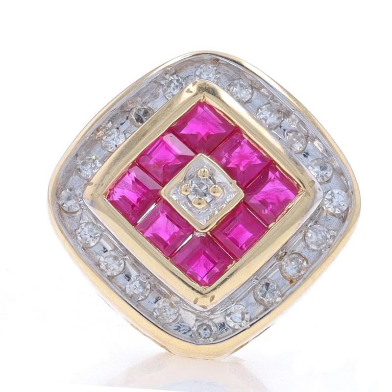Contenu métallique : Or jaune 14k et or blanc 14k

Informations sur les pierres

Rubis naturel
Traitement : Chauffage
Carat(s) : .64ctw
Coupe : Carré
Couleur : rouge rosé

Diamants naturels
Carat(s) : .15ctw
Coupe : Simple
Couleur : H - I
Clarté :