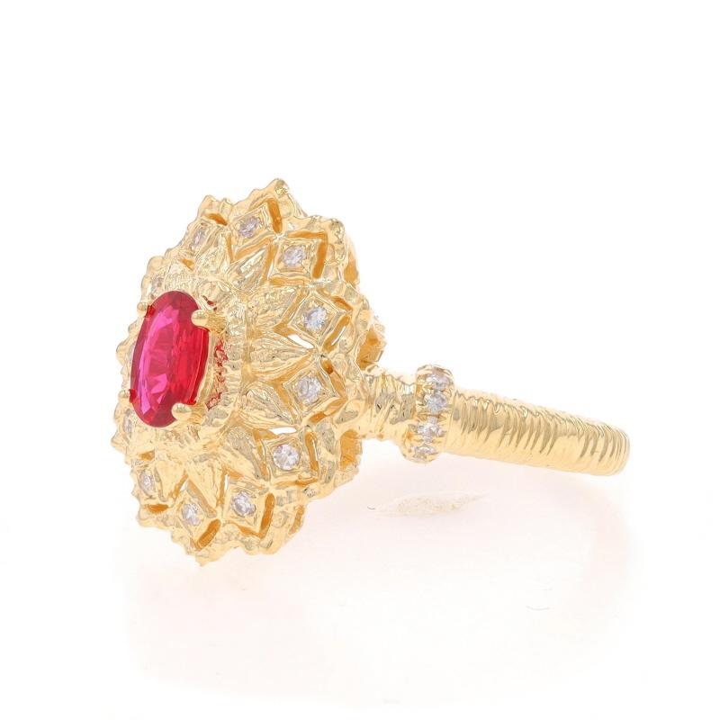 Or jaune Rubis Diamant Bague Halo 14k Ovale .79ctw Starburst Excellent état - En vente à Greensboro, NC