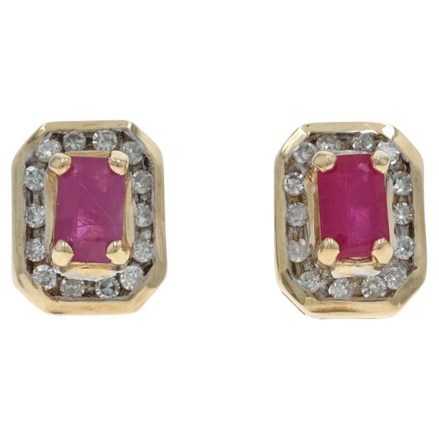 Yellow Gold Ruby Diamond Halo Stud Earrings - 10k Emerald 1.24ctw Pierced en vente