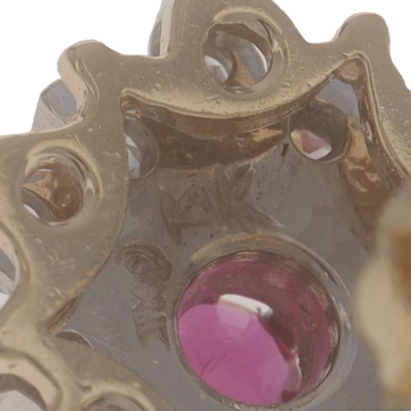 Donna Orecchini a perno in oro giallo con diamante e rubino - 14 ct. in vendita
