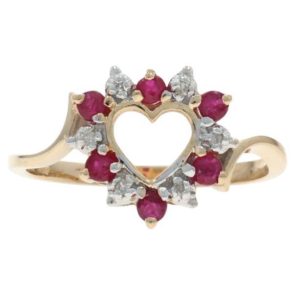 Bague en or jaune rubis diamant cœur - 14k Round .33ctw Love Wreath