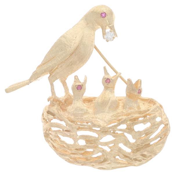 Yellow Gold Ruby Diamond Mama Bird Feeding Nesting Babies Brooch - 14k Round .14 For Sale