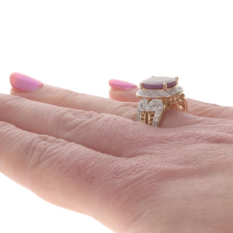 Bague en or jaune rubis diamant - 14k Oval 5.06ctw Pour femmes en vente