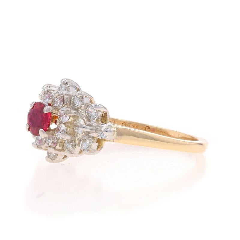 Bague en or jaune avec rubis et diamant - 14k Round .89ctw Excellent état - En vente à Greensboro, NC