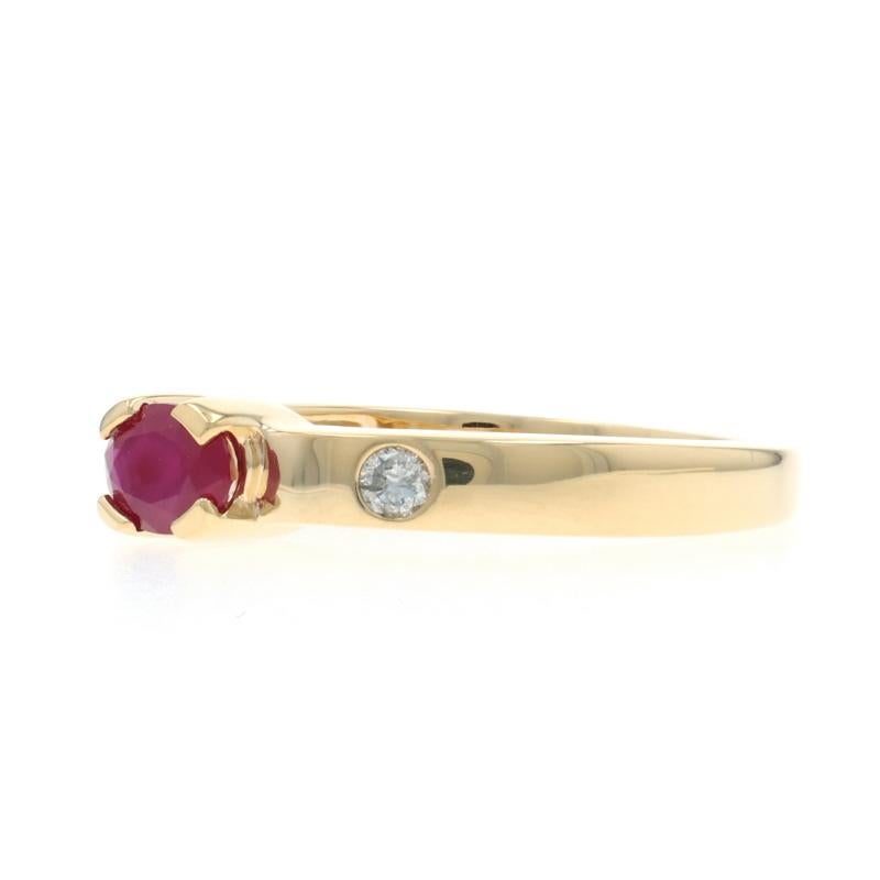 Yellow Gold Ruby Diamond Ring 18k Oval .70ctw In condizioni ottime in vendita a Greensboro, NC