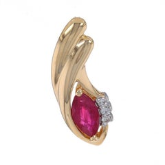 Ciondolo con rubino e diamante in oro giallo - 14k Marquise .64ctw