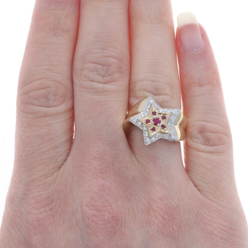 Round Cut Yellow Gold Ruby Diamond Star Cluster Halo Bypass Ring 14k Rd .34ctw Celestial For Sale