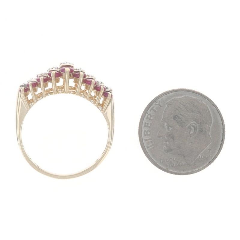 Gelbgold Rubin Diamant gestaffelt Cluster Ring 10k Runde 1,20ctw Cocktail im Angebot 1