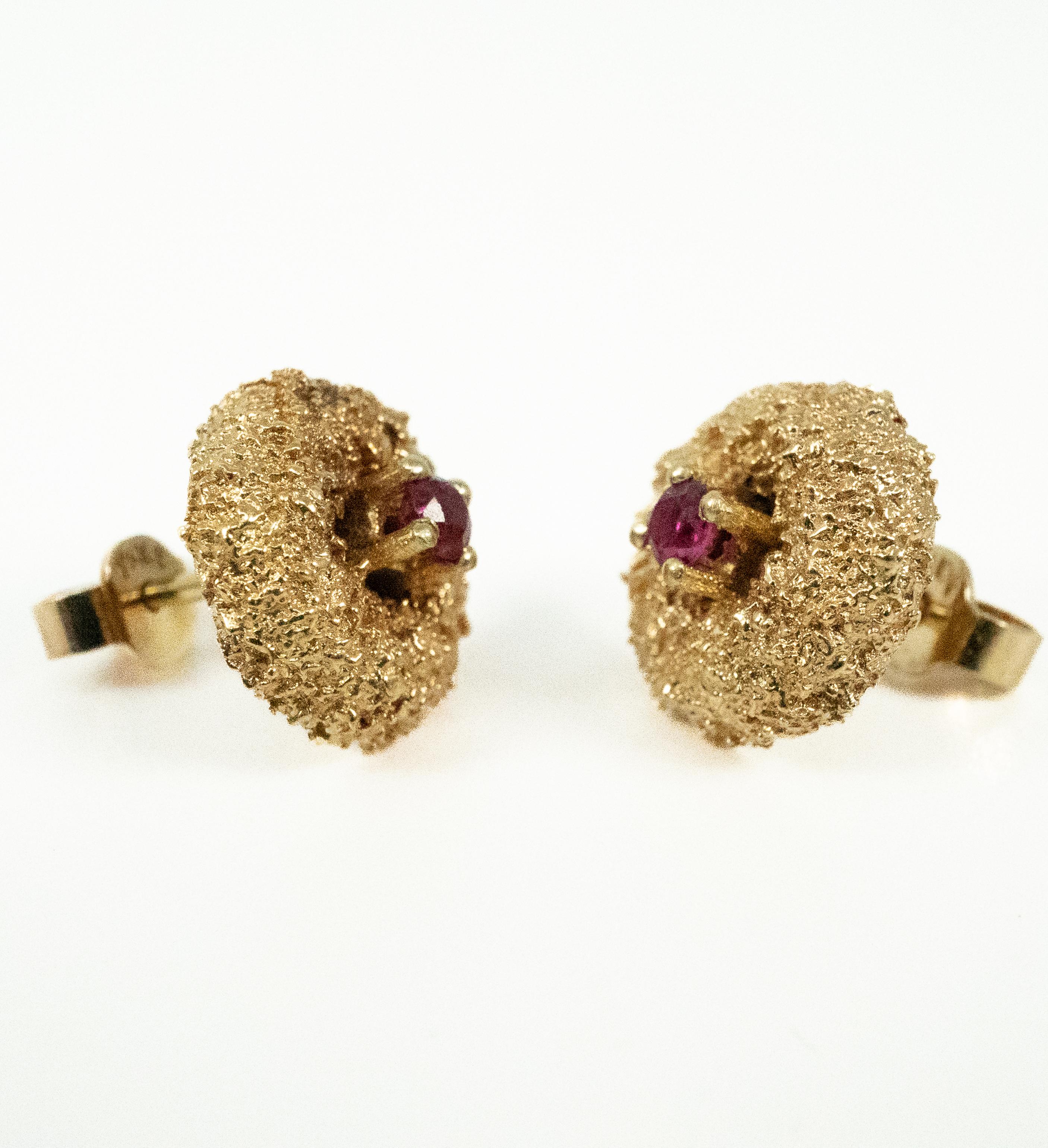 Round Cut Yellow Gold Ruby Earrings For Sale