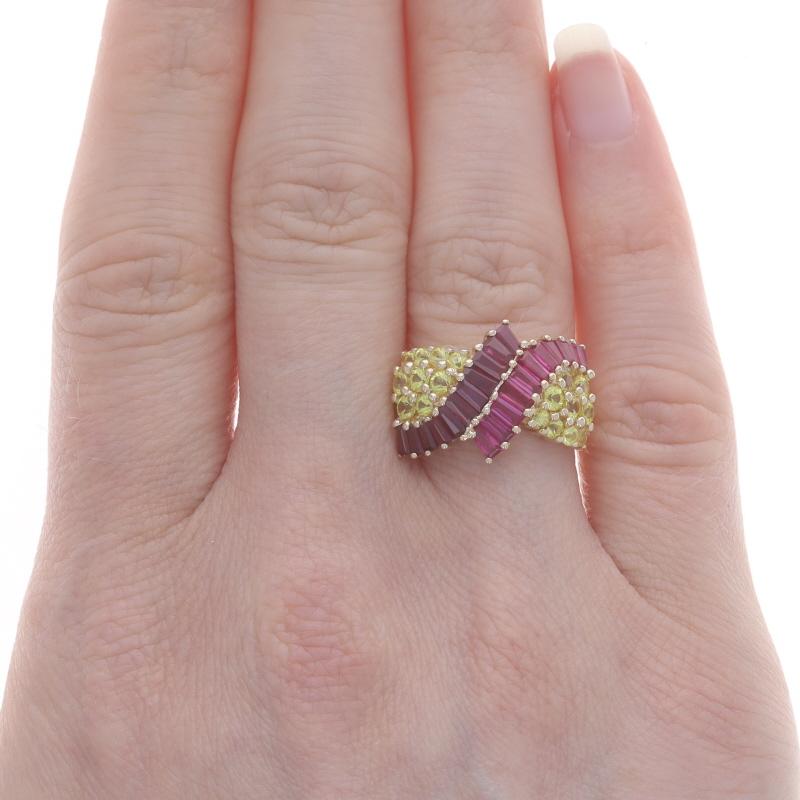 Taglio baguette Anello bypass con zaffiro e rubino in oro giallo - 14k Baguette 2.44ctw