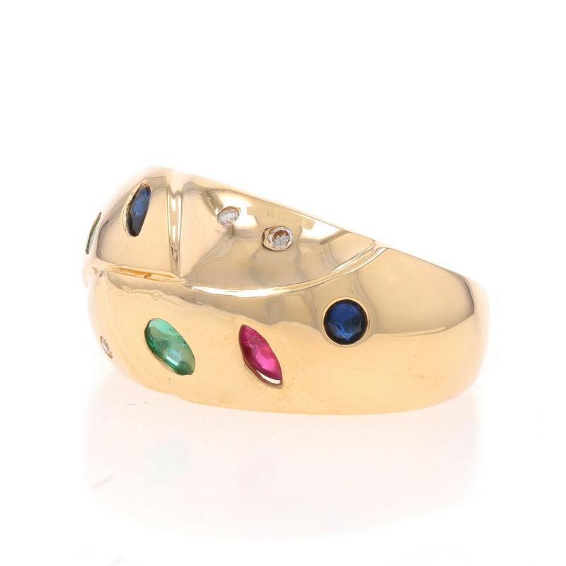 Anillo de Oro Amarillo Rubí Zafiro Esmeralda Racimo Cúpula - 14k Anillo Marquesa .57ctw en Excelente Estado en Greensboro, NC
