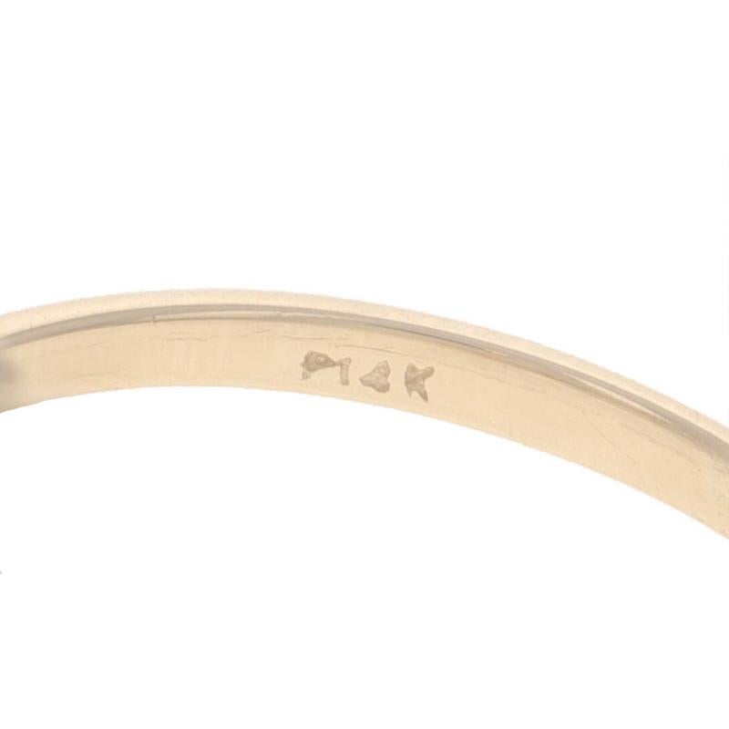 Bague Claddagh en or jaune avec solitaire en rubis - 14k Round Friendship Love Marriage en vente 2