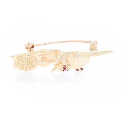 Yellow Gold Ruby Fox Brooch, 14 Karat Round Cut .18 Carat Woodland Animal Pin