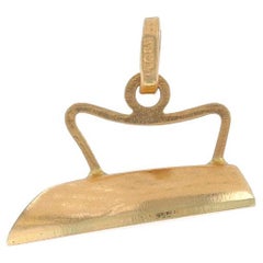 Used Yellow Gold Sad Iron Charm - 14k Clothes Smoothing Iron Laundry Tool