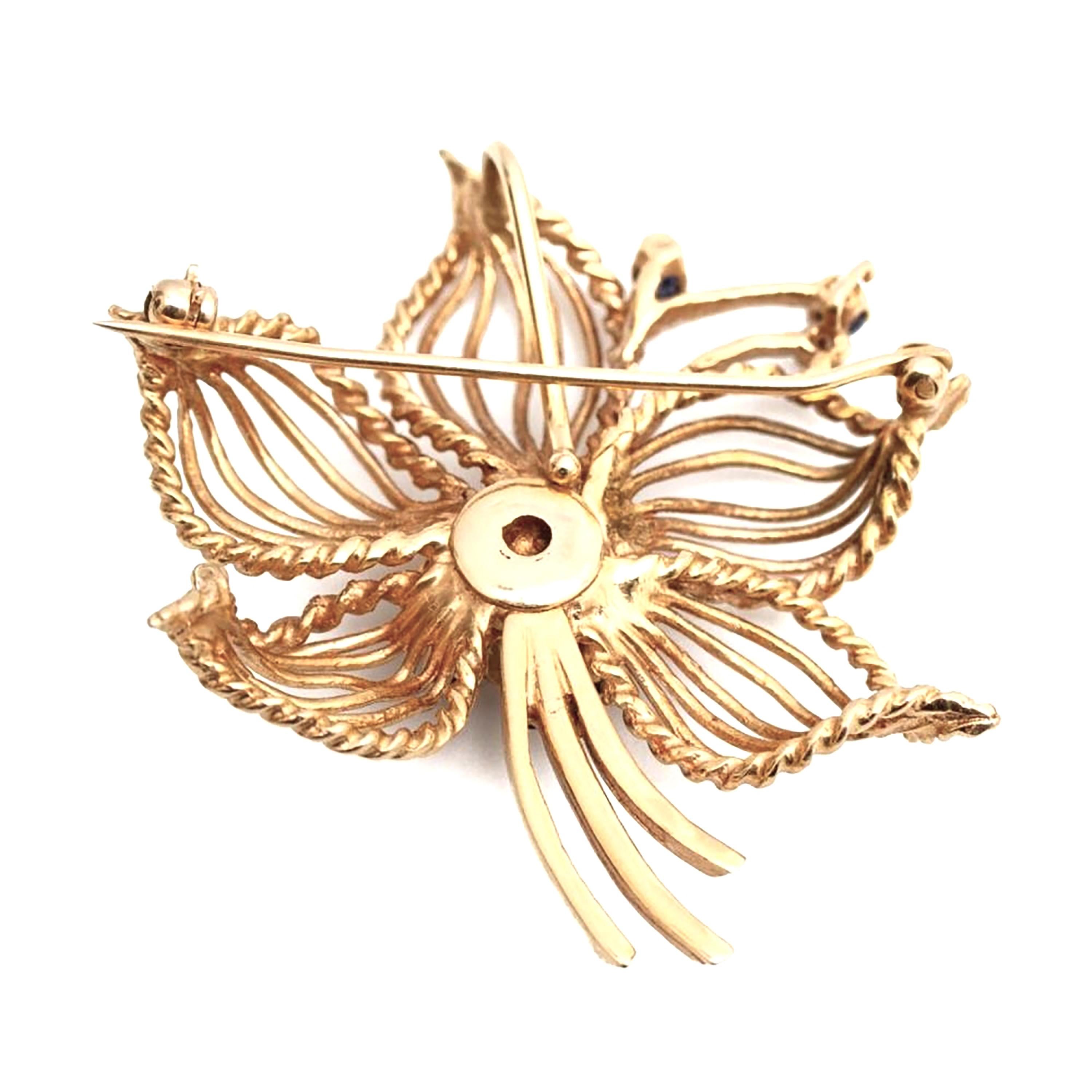 Yellow Gold Sapphire and Pearl Convertible Pendant Brooch, Circa 1940 In Good Condition In New York, NY