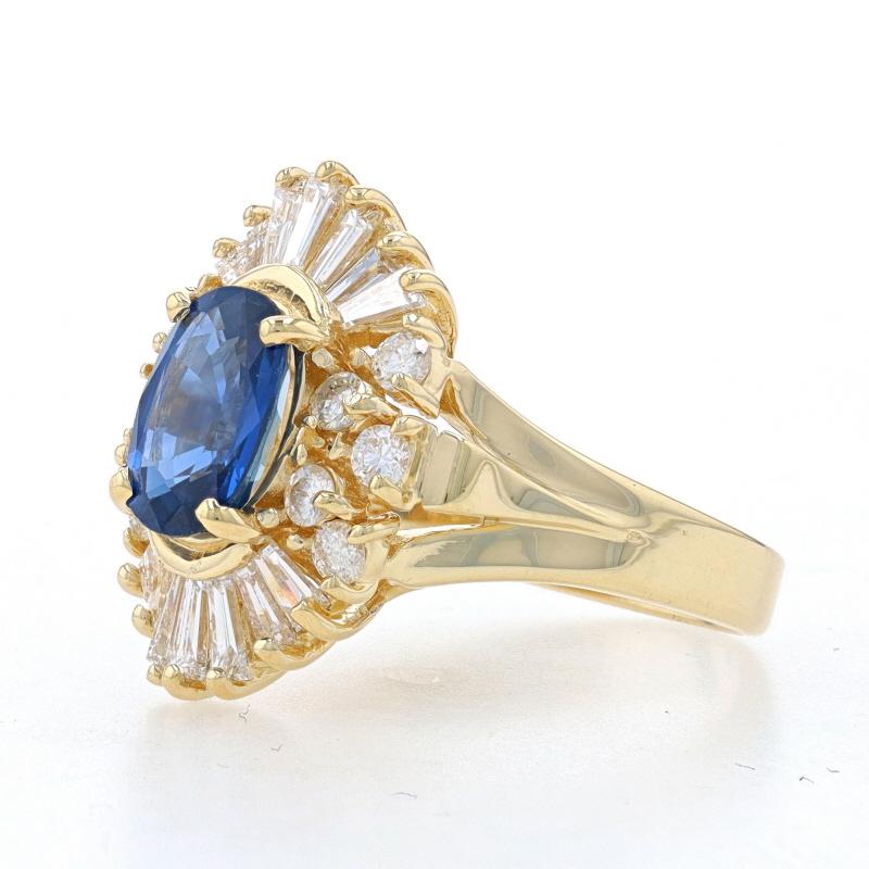 Anillo Halo Bailarina Zafiro y Diamante Oro Amarillo - 14k Oval 3.43ctw Corte oval en venta