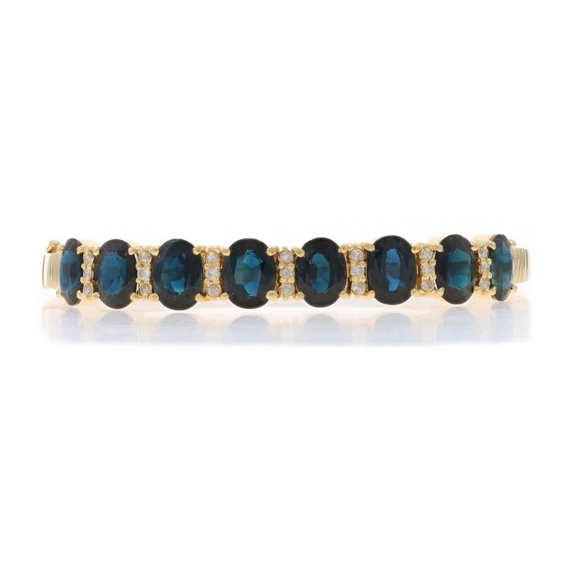 Contenuto del metallo: Oro giallo 14k

Informazioni su A. Stone

Zaffiri naturali
Trattamento: Riscaldamento
Carati: 12.40ctw
Taglio: Ovale
Colore: blu e blu verdastro

Diamanti naturali
Carati: .31ctw
Taglio: Rotondo brillante
Colore: J -
