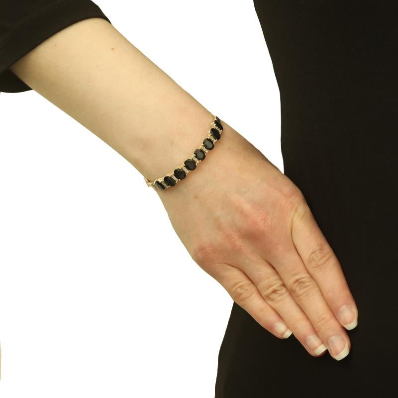 Taglio ovale Bracciale in oro giallo con zaffiro e diamante da 6 1/2