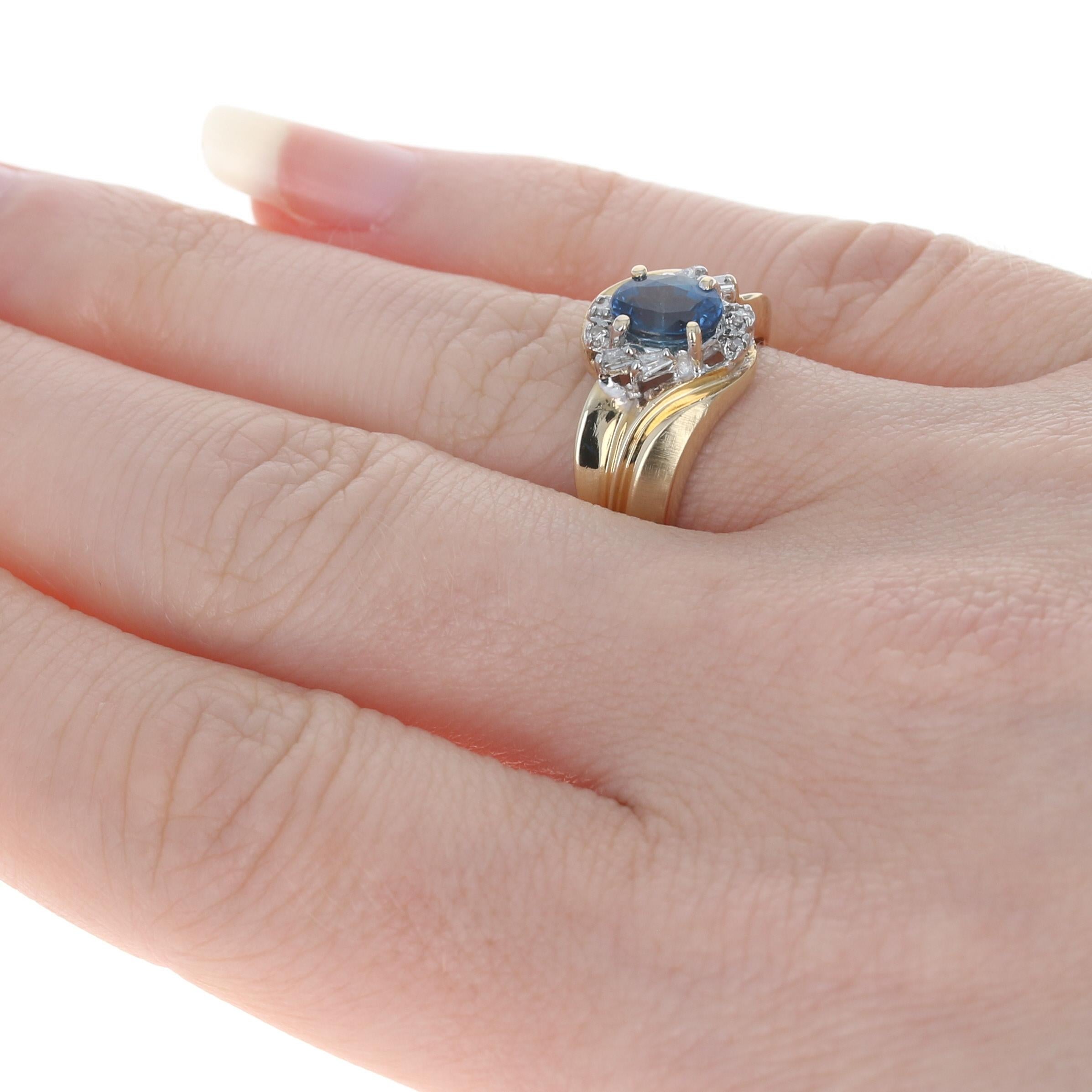 For Sale:  Yellow Gold Sapphire & Diamond Bypass Ring, 14k Oval Brilliant Cut 1.08ctw 4